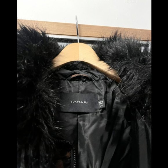 Women’s Tahari Gemma Leopard Quilted Puffer Coat. Size Large. Retail $260 - Picture 2 of 9